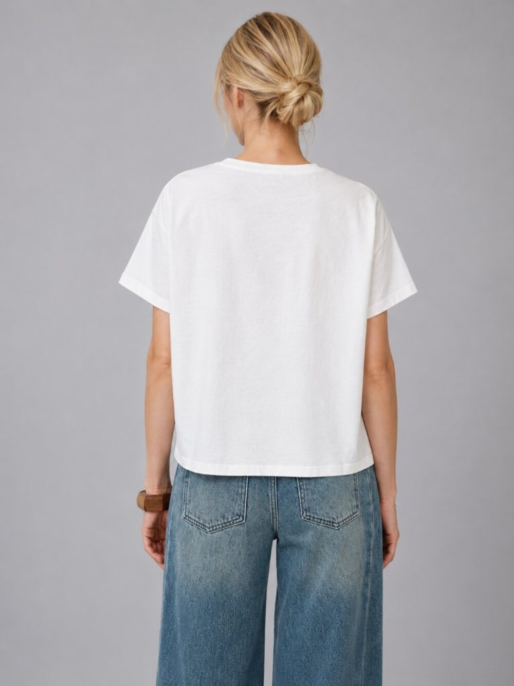 Women’s White Cotton Crew Neck Loose Fit Casual Short Sleeve T-Shirt Top - Picture 3 of 5